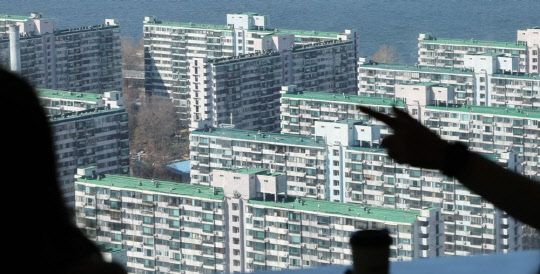 서울 송파구 잠실 주공5단지 모습. <연합뉴스>